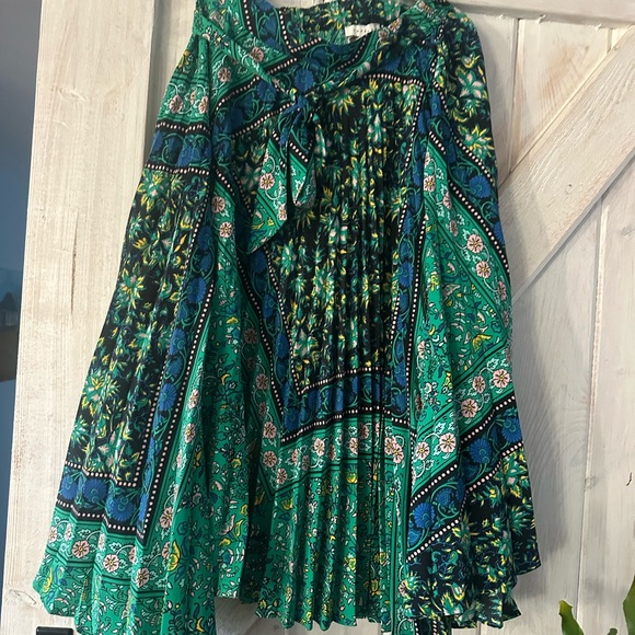 Topshop Asymmetrical Skirt in Green and Blue - Picture 4 of 7